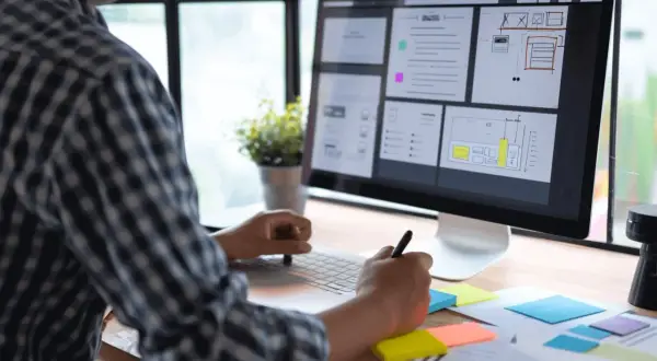 Content designer – kim jest i jakie ma kluczowe zadania?